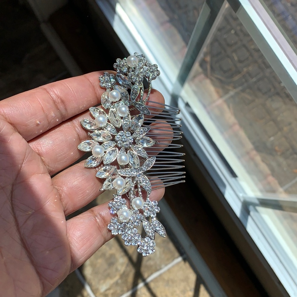 Headpiece